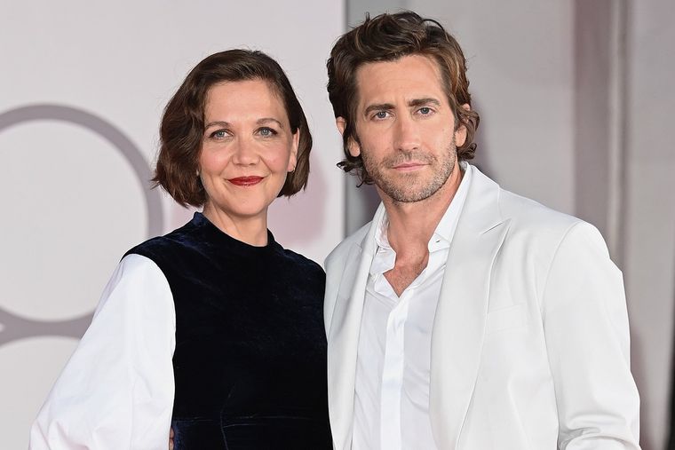 Jake Gyllenhaal es el hermano menor de Maggie.