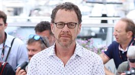ethan coen ya tienen a las protagonistas de su primera pelicula en solitario