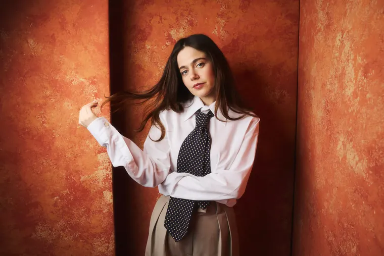 Molly Gordon dirigirá esta nueva película de A24. Molly Gordon dirigirá esta nueva película de A24.