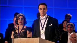 Sheldon no menciona a su mentor cuando gana el premio Nobel