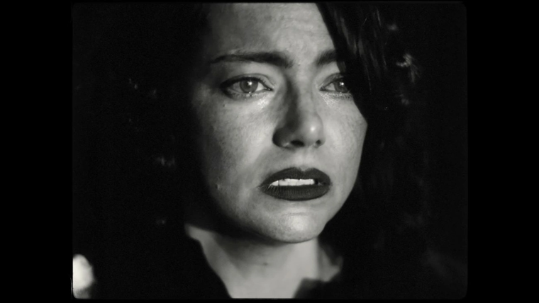 Emma Stone protagoniza, una vez más, un trabajo de Yorgos Lanthimos.