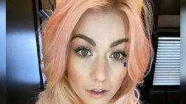 la actriz de apocalipsis enseno de mas y se robo todas las miradas