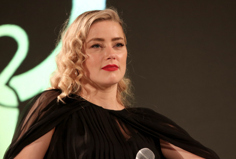 Amber Heard estrenó su nueva película en el Festival de Taormina