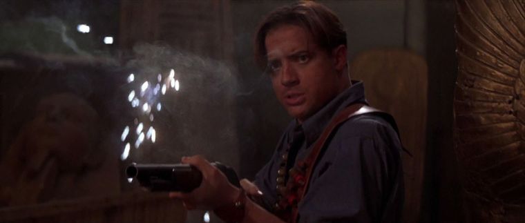 Brendan Fraser aleccionando momias en la segunda película de 2001.