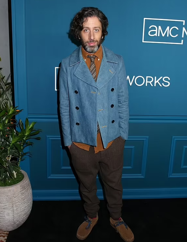 El nuevo look de Simon Helberg El nuevo look de Simon Helberg