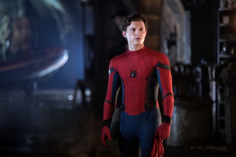 Tom Holland finaliza su contrato con Marvel