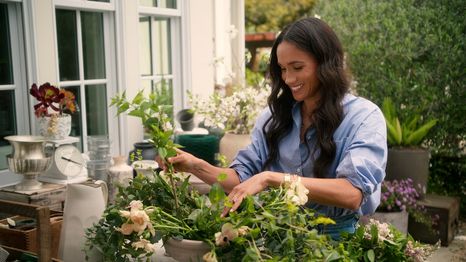 Meghan Markle muestra su amor por el Life & Style