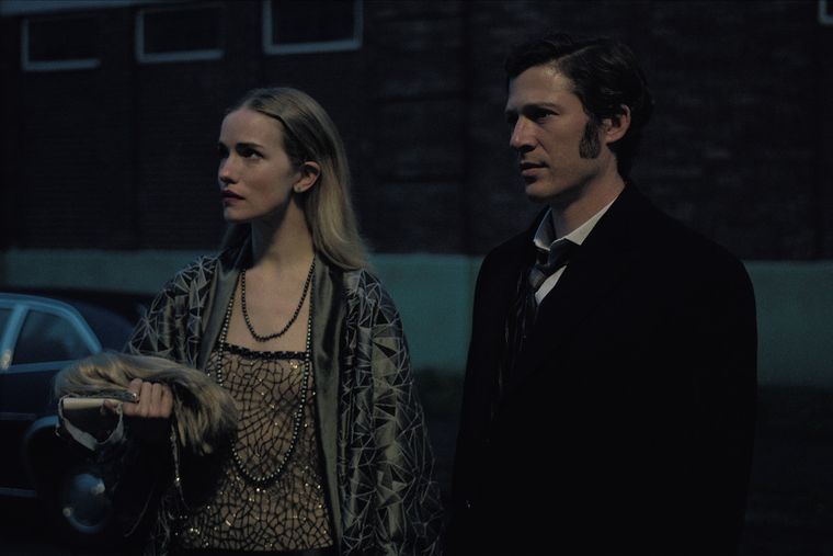 La relación entre hermanos también es el foco de esta ficción creada por Mike Flanagan. La relación entre hermanos también es el foco de esta ficción creada por Mike Flanagan. 