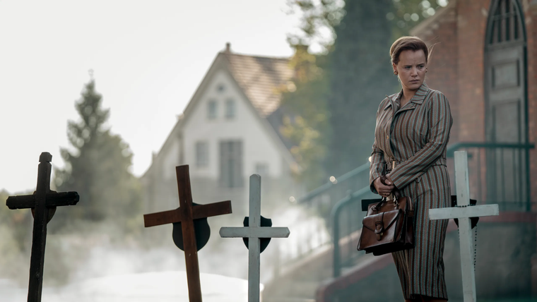 Adaptada del libro homónimo escrito por Michal Jdryka, uno de los sobrevivientes de ese desastre ambiental ocurrido en los 70 en Polonia.&nbsp;