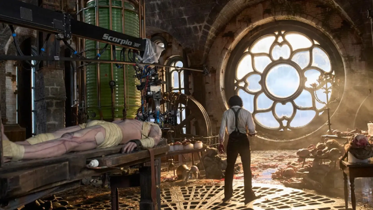 Oscar Isaac reveló que esta nueva versión de Frankenstein está narrada desde una una perspectiva Oscar Isaac reveló que esta nueva versión de Frankenstein está narrada desde una una perspectiva