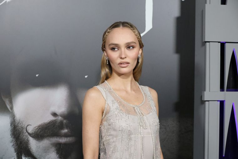 Lily-Rose Depp ha sorprendido con su transformación
