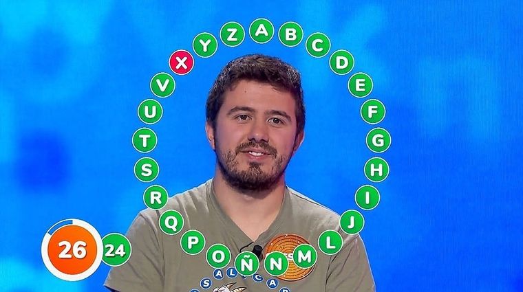 Orestes Barbero es acusado de estar acomodado con la producción de Pasapalabra.