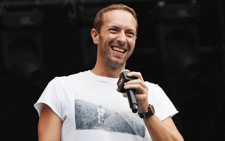 Chris Martin es el cantante de la banda Coldplay
