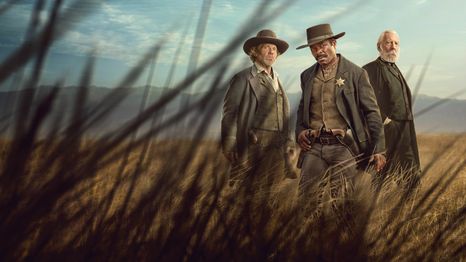Taylor Sheridan produjo varias series western por fuera de Yellowstone Taylor Sheridan produjo varias series western por fuera de Yellowstone
