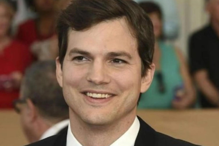 ASHTON KUTCHER SE ALEJÓ DE LAS CÁMARAS Y TIENE OTRA GRAN PROFESIÓN.