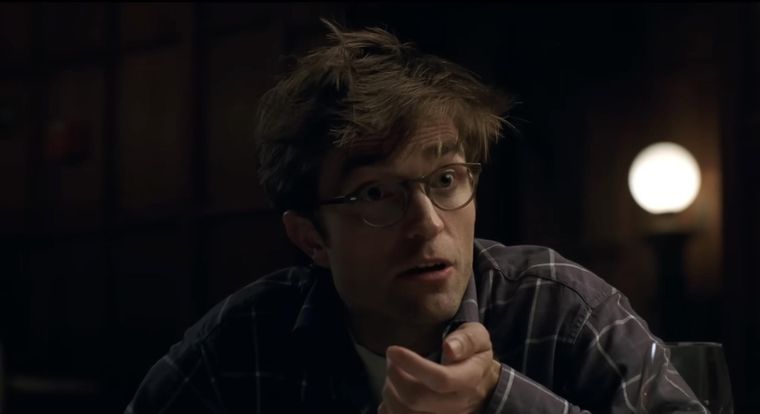 Robert Pattinson en su nueva película, The Drama.