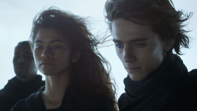 Zendaya y Timothée Chalamet en Dune: Parte Dos