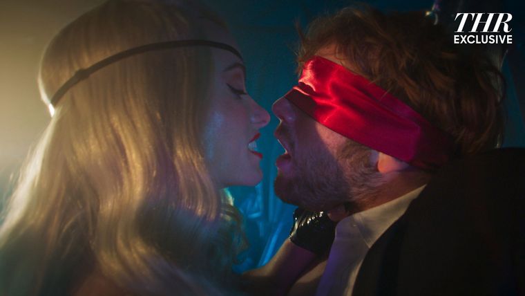 Olivia Wilde y Cooper Hoffman protagonizan la película. Olivia Wilde y Cooper Hoffman protagonizan la película.