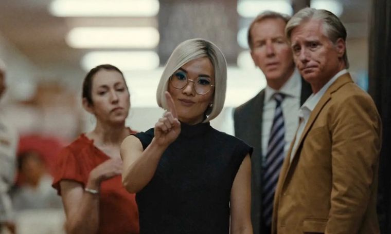 Ali Wong es una de las protagonistas de Bronca, el nuevo éxito de Netflix