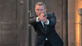 Que Ver | daniel-craig-james-bond-gun-aiming