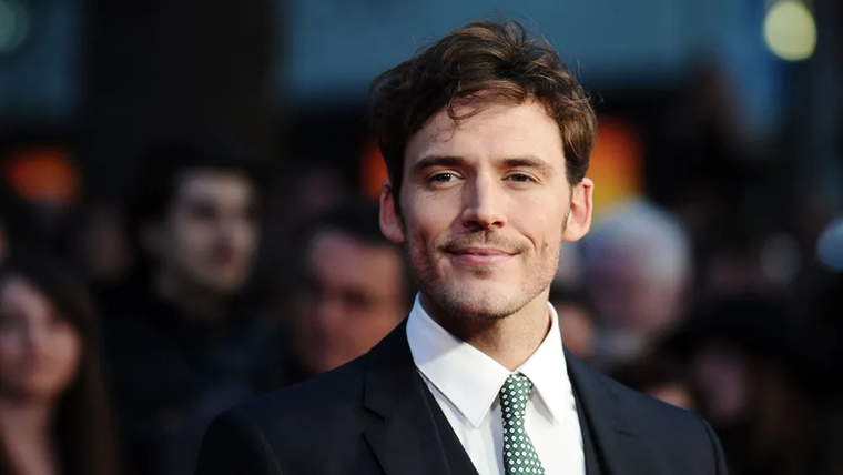 Sam Claflin comenzó su carrera en 2020.