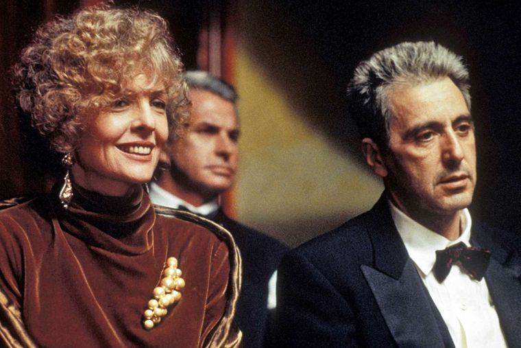 Tras compartir set en El Padrino (donde interpretaron a Michael Coreleone y Kay Adams), Al Pacino y Diane Keaton fueron una de las parejas más buscadas de Hollywood durante los '80. Tras compartir set en El Padrino (donde interpretaron a Michael Coreleone y Kay Adams), Al Pacino y Diane Keaton fueron una de las parejas más buscadas de Hollywood durante los '80.