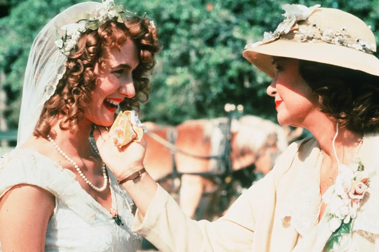 Laura Dern y Diane Ladd en Rambling Rose. Laura Dern y Diane Ladd en Rambling Rose.