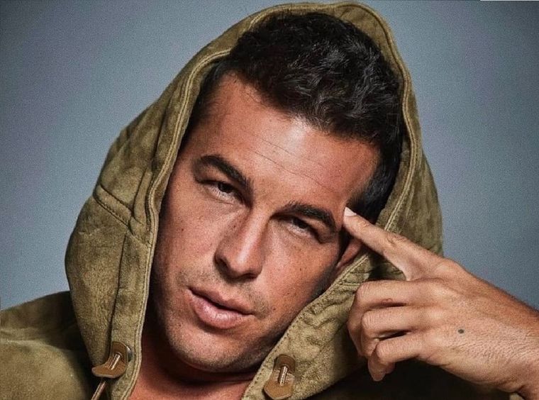 Mario Casas se dio a conocer en la series Sin miedo a soñar y Los hombres de Paco.