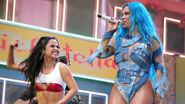 Becky G y Karol G