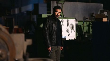 El clandestino cuenta con 12 episodios