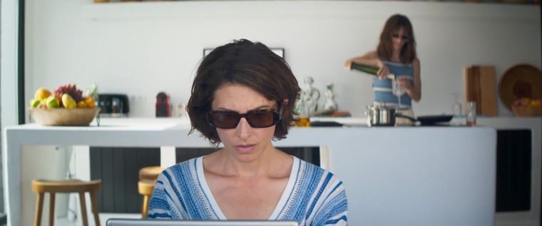 Bárbara Lennie protagoniza Amarga Navidad.