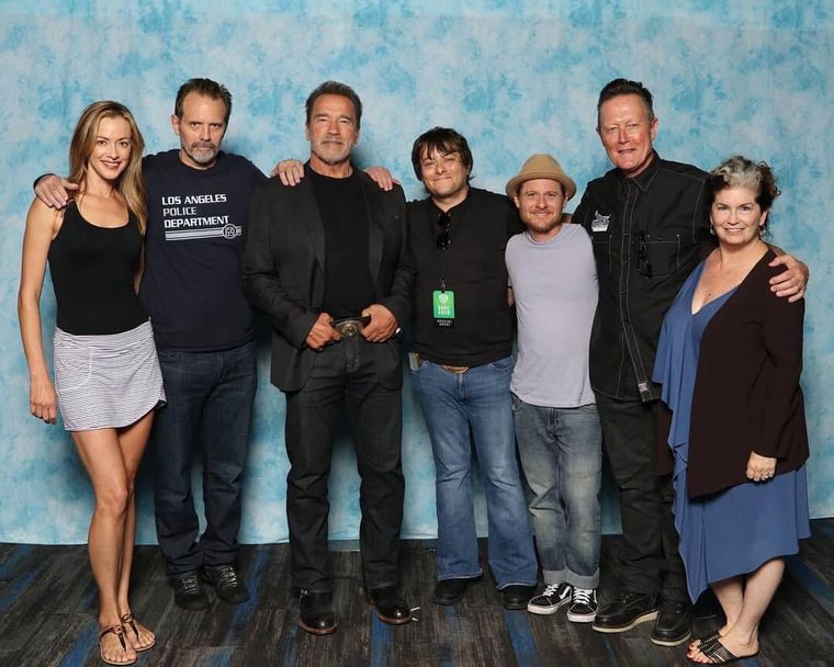 De iz. a der Kristanna Loken, Michael Biehn, Arnold Schwarzenegger, Edward Furlong, Danny Cooksey, Robert Patrick y Jenette Goldstein en la Silicon Valley Comic Con de 2019. De iz. a der Kristanna Loken, Michael Biehn, Arnold Schwarzenegger, Edward Furlong, Danny Cooksey, Robert Patrick y Jenette Goldstein en la Silicon Valley Comic Con de 2019.