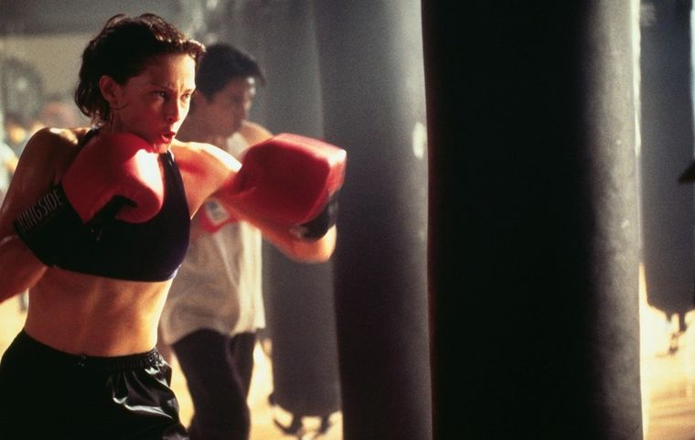 Besos que matan es tendencia en Netflix a 27 años de su estreno