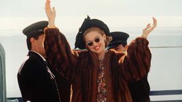 Madonna protagonizó la versión cinematográfica de Evita de 1996. Madonna protagonizó la versión cinematográfica de Evita de 1996.