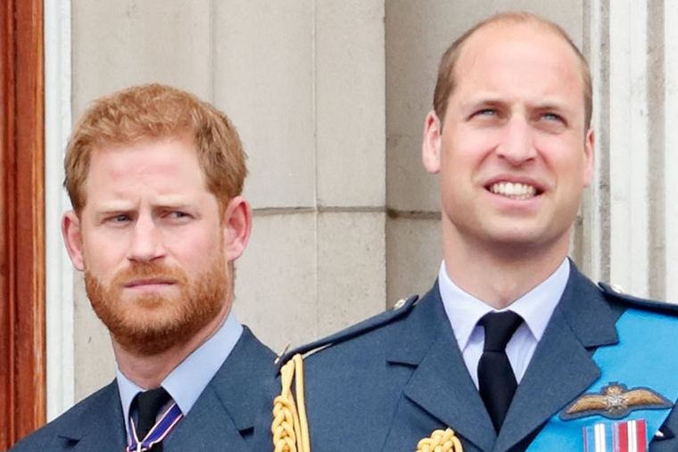 El príncipe Williams ignoró los mensajes de Harry cuando murió la reina Isabel II.