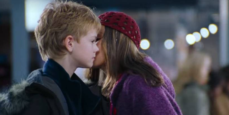 Una de las escenas más conmovedoras de Realmente amor podría haber sido muy diferente