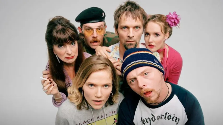 Spaced: la divertida serie británica con puntuación perfecta que todos deben ver.