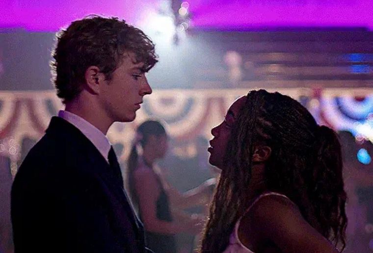 Percy Jackson continuará en la temporada 3.