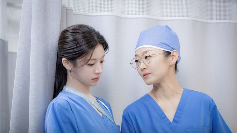 La serie cuenta con 2 temporadas además de spin-offs. La serie cuenta con 2 temporadas además de spin-offs.