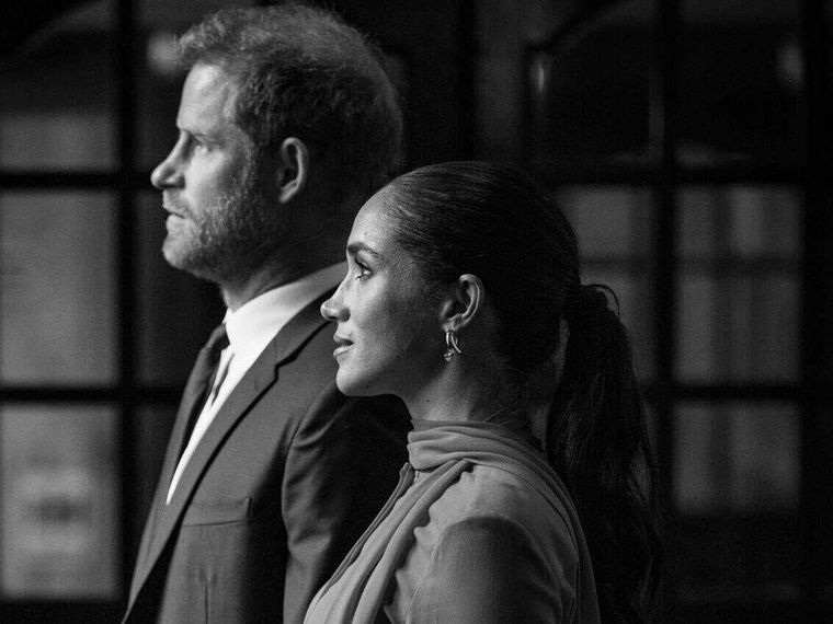 Meghan Markle y el príncipe Harry atacan de nuevo y la monarquía está en alerta