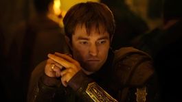 la odisea tiene nuevo vistazo y revela el personaje de robert pattinson la odisea tiene nuevo vistazo y revela el personaje de robert pattinson