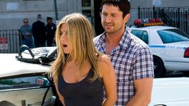 Un comedia romántica de acción llena de momentos disparatados