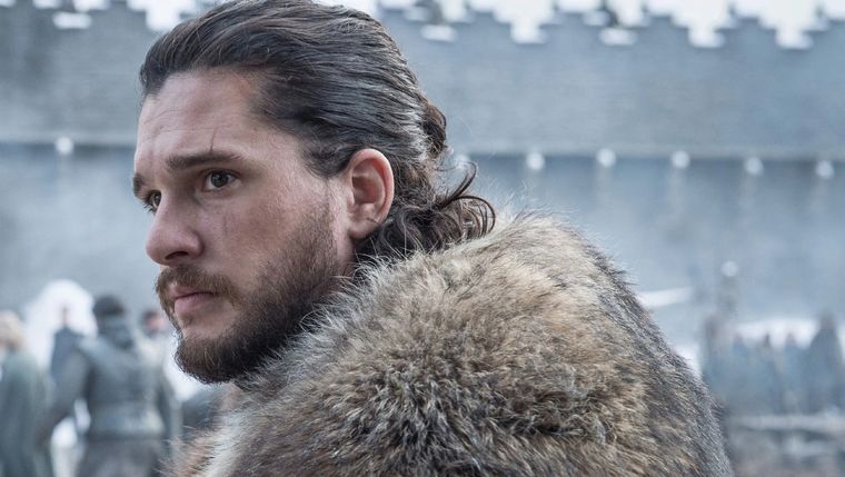 Kit Harrington reveló que rodar las escenas de vuelos en dragón fueron realmente incómodas