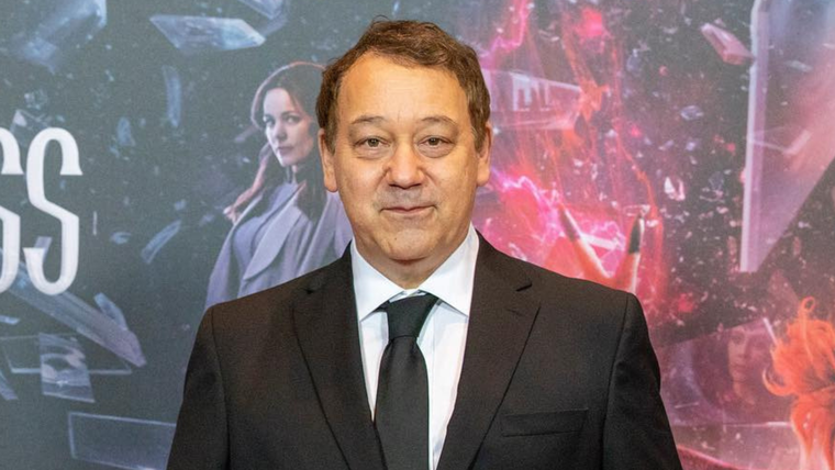 ¿Sam Raimi vuelve al universo de Doctor Strange?