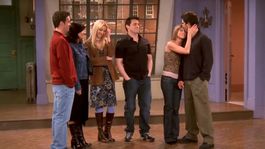 ¿siguen cobrando millones?: cuantos dolares reciben por ano los actores de friends