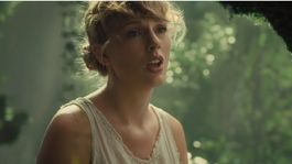 taylor swift fue acusada de plagio y debio cambiar el logo de su nuevo disco