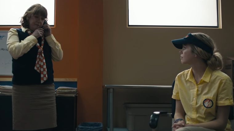 Ann Dowd y Dreama Walker en una escena de la película. Ann Dowd y Dreama Walker en una escena de la película. 