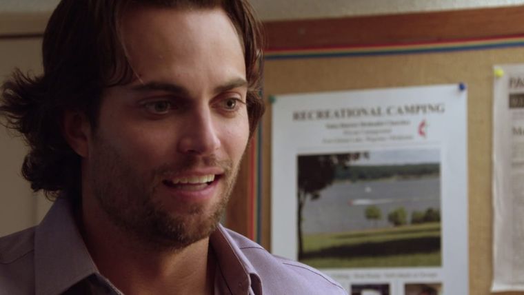 De regreso a casa  tiene una duración de 113 minutos y está dirigida por David Boyd