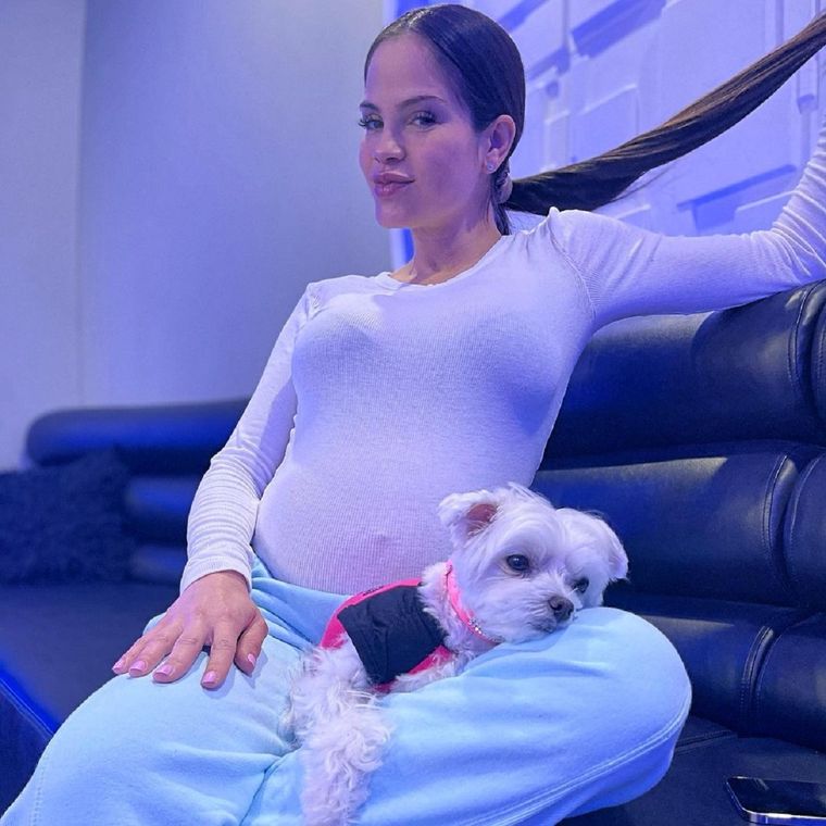 Natti Natasha está embarazada y comparte cada momento en Instagram