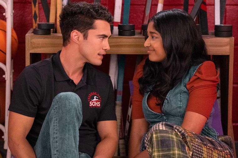 La cuarta temporada de Yo nunca llegó el viernes a Netflix